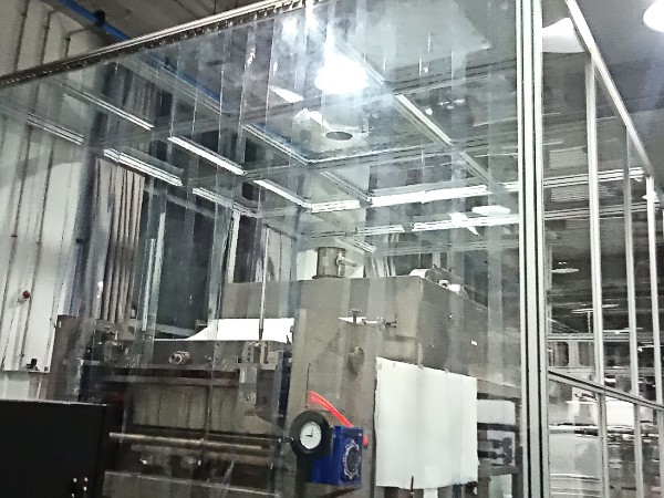 江蘇鋁型材生產廠家，制作防護罩是焊接的嗎？