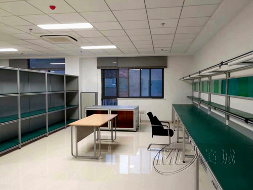 浙江鋁型材廠家生產的防靜電工作臺，和江蘇有什么不一樣？